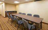 Functional Hall 7 Holiday Inn Express & Suites WAUSEON, an IHG Hotel