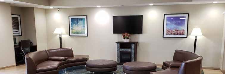 Lobby Candlewood Suites WOODWARD