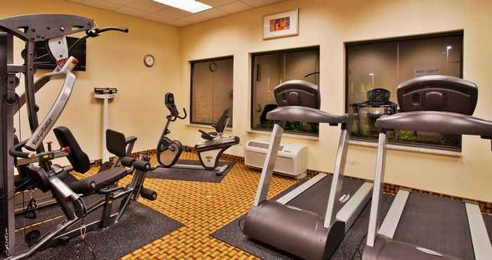 ห้องออกกำลังกาย Holiday Inn Express & Suites ORLANDO-OCOEE EAST, an IHG Hotel