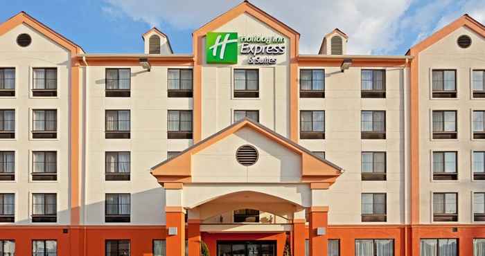 Bangunan Holiday Inn Express & Suites MEADOWLANDS AREA, an IHG Hotel