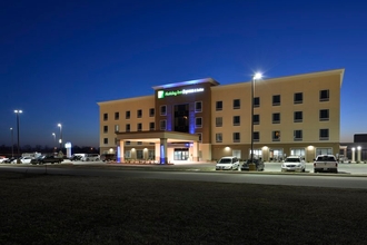 Bangunan 4 Holiday Inn Express & Suites FORREST CITY, an IHG Hotel