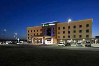 Exterior 4 Holiday Inn Express & Suites FORREST CITY, an IHG Hotel
