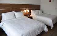 Bedroom 2 Holiday Inn Express & Suites BOSTON SOUTH - RANDOLPH, an IHG Hotel