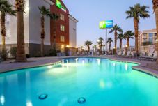 Swimming Pool Holiday Inn Express LAS VEGAS - STADIUM AREA by IHG, an IHG Hotel