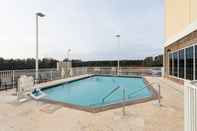 Swimming Pool Holiday Inn Express & Suites AIKEN, an IHG Hotel