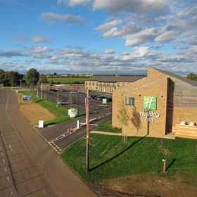 Hotel Exterior 1 Holiday Inn HUNTINGDON - RACECOURSE by IHG, an IHG Hotel, Hotel Hilton