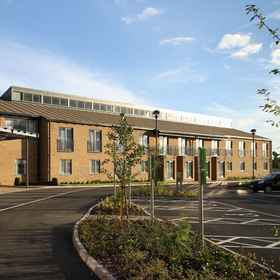 Side View Entrance 7 Holiday Inn HUNTINGDON - RACECOURSE by IHG, an IHG Hotel, Hotel Hilton