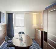 Others 2 Holiday Inn Express MARSEILLE - SAINT CHARLES, an IHG Hotel