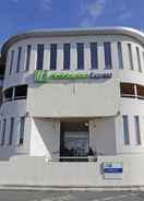 Just a few steps from Crewe Rail Station, comfort can be found. Holiday Inn Express Crewe, an IHG Hotel