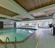 Swimming Pool 6 Holiday Inn Express ST PAUL S - INVER GROVE HGTS, an IHG Hotel