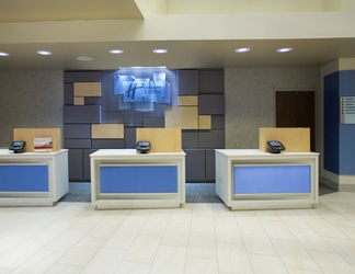 Lobby 2 Holiday Inn Express SALT LAKE CITY DOWNTOWN, an IHG Hotel