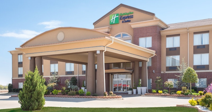 ภายนอกอาคาร Holiday Inn Express & Suites PAULS VALLEY, an IHG Hotel