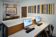 ห้องประชุม Holiday Inn Express & Suites MEDFORD, an IHG Hotel