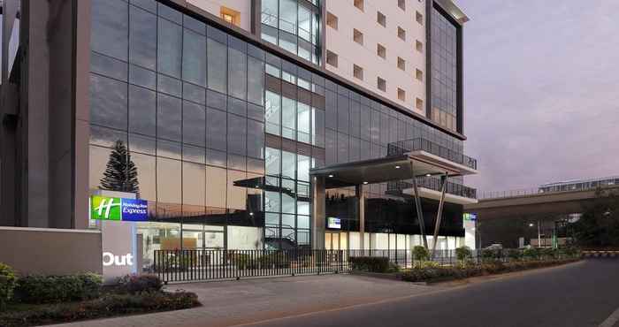 Luar Bangunan Holiday Inn Express BENGALURU YESHWANTPUR, an IHG Hotel