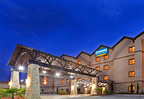外部的 Staybridge Suites DFW AIRPORT NORTH by IHG, an IHG Hotel