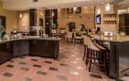 Restoran 7 Staybridge Suites DFW AIRPORT NORTH, an IHG Hotel