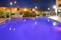 Swimming Pool Staybridge Suites DFW AIRPORT NORTH, an IHG Hotel