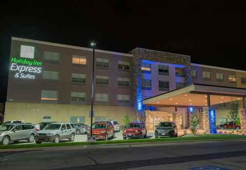 Bên ngoài Holiday Inn Express & Suites FORT WAYNE NORTH, an IHG Hotel