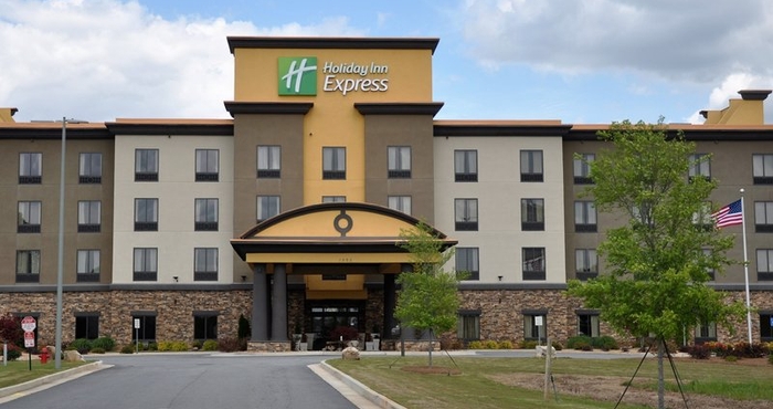 Exterior Holiday Inn Express & Suites PERRY-NATIONAL FAIRGROUND AREA, an IHG Hotel