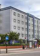 Hotel Exterior London Royal Docks ฮอลิเดย์ อินน์ เอ็กซ์เพรส ลอนดอน - รอยัลด็อคส์ ด็อคแลนด์ - เครือโรงแรมไอเอชจี