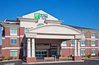 Luar Bangunan Holiday Inn Express & Suites LOUISVILLE SOUTH-HILLVIEW, an IHG Hotel