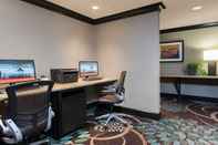 Ruangan Fungsional Staybridge Suites CHICAGO-OAKBROOK TERRACE, an IHG Hotel