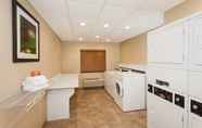 Accommodation Services 7 Candlewood Suites AURORA-NAPERVILLE