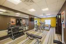 フィットネスセンター Holiday Inn Express & Suites EUREKA by IHG, an IHG Hotel