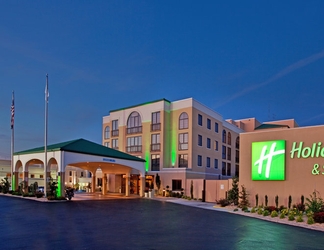Exterior 2 Holiday Inn & Suites SPRINGFIELD - I-44, an IHG Hotel