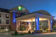 Exterior Holiday Inn Express & Suites LAFAYETTE EAST, an IHG Hotel