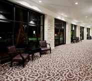 Lobby 4 Holiday Inn SAN ANTONIO N - STONE OAK AREA, an IHG Hotel