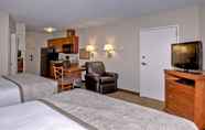 Bedroom 5 Candlewood Suites BURLINGTON