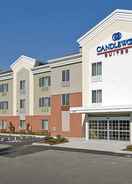 EXTERIOR_BUILDING Candlewood Suites BURLINGTON