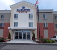 Exterior 2 Candlewood Suites BURLINGTON