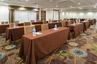 Functional Hall Holiday Inn Express & Suites WYOMISSING, an IHG Hotel