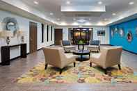 Lobby Holiday Inn Express & Suites WYOMISSING, an IHG Hotel