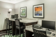 Dewan Majlis Staybridge Suites JACKSONVILLE-CAMP LEJEUNE AREA, an IHG Hotel