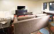 Common Space 4 Staybridge Suites SACRAMENTO - FOLSOM, an IHG Hotel