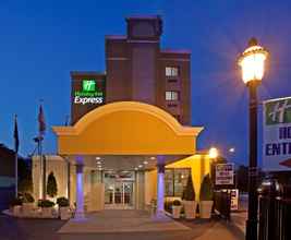 Exterior 4 Holiday Inn Express LAGUARDIA ARPT, an IHG Hotel