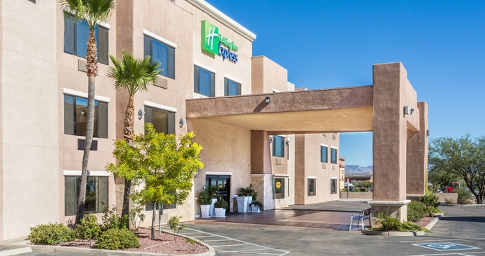 Exterior Holiday Inn Express NOGALES, an IHG Hotel