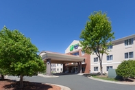 Exterior Holiday Inn Express & Suites MEBANE, an IHG Hotel