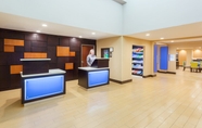 Sảnh chờ 2 Holiday Inn Express & Suites MEBANE, an IHG Hotel