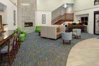 Lobby Holiday Inn Express & Suites COEUR D ALENE I-90 EXIT 11, an IHG Hotel