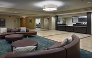 Lobby 4 Candlewood Suites NEWARK SOUTH - UNIVERSITY AREA