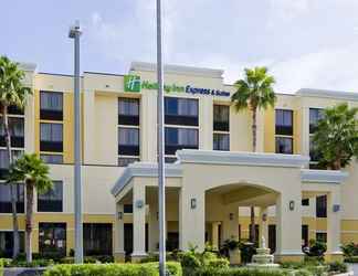 ภายนอกอาคาร 2 Holiday Inn Express & Suites KENDALL EAST - MIAMI, an IHG Hotel