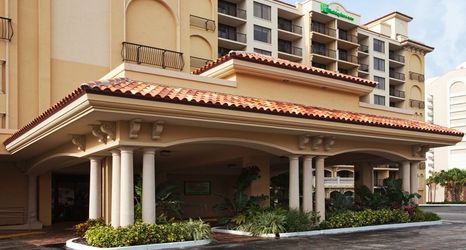 Exterior 2 Holiday Inn & Suites CLEARWATER BEACH by IHG, an IHG Hotel