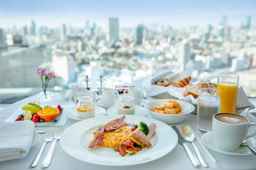 InterContinental Hotels THE STRINGS TOKYO by IHG, an IHG Hotel, USD 606.51