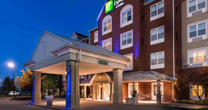 Exterior Holiday Inn Express & Suites ST. LOUIS WEST-O'FALLON, an IHG Hotel