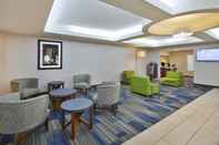 Lobi Holiday Inn Express & Suites AUBURN HILLS, an IHG Hotel