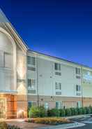 EXTERIOR_BUILDING Candlewood Suites FT LEE - PETERSBURG - HOPEWELL